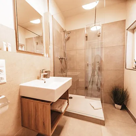 Fontane Apartment *